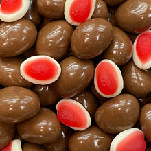 Load image into Gallery viewer, Milk choc strawberry’s and cream